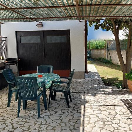 فيلا House Anka 1185 ميدولين المظهر الخارجي الصورة
